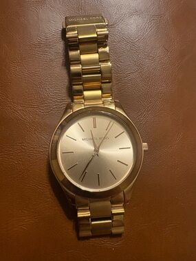 Michael Kors Gold-Tone Stainless Steel Bracelet Watch with Champagne Dial